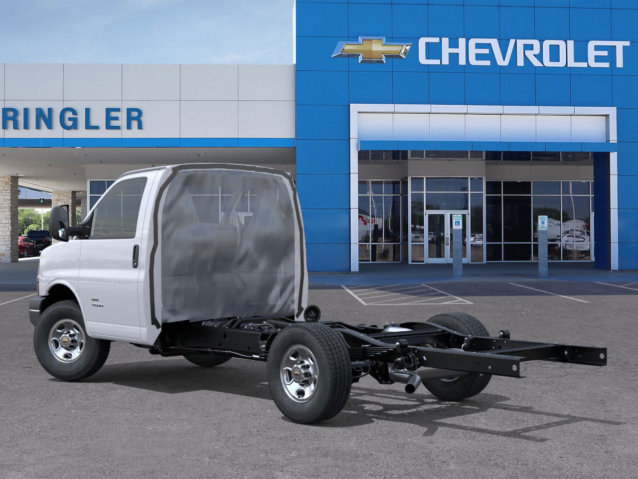 2025 Chevrolet Express Cutaway 3500 photo 3