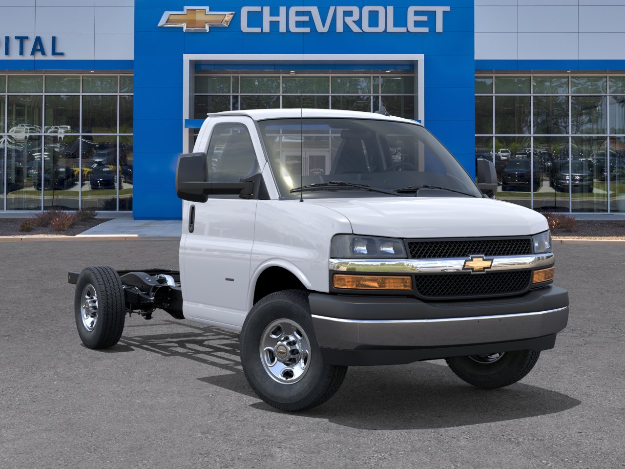 New 2026 Summit White Chevrolet 1WT image 7