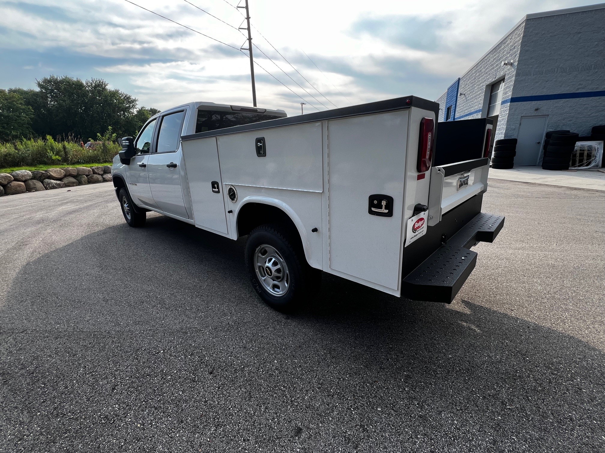 2024 Chevrolet Silverado 2500HD photo 3
