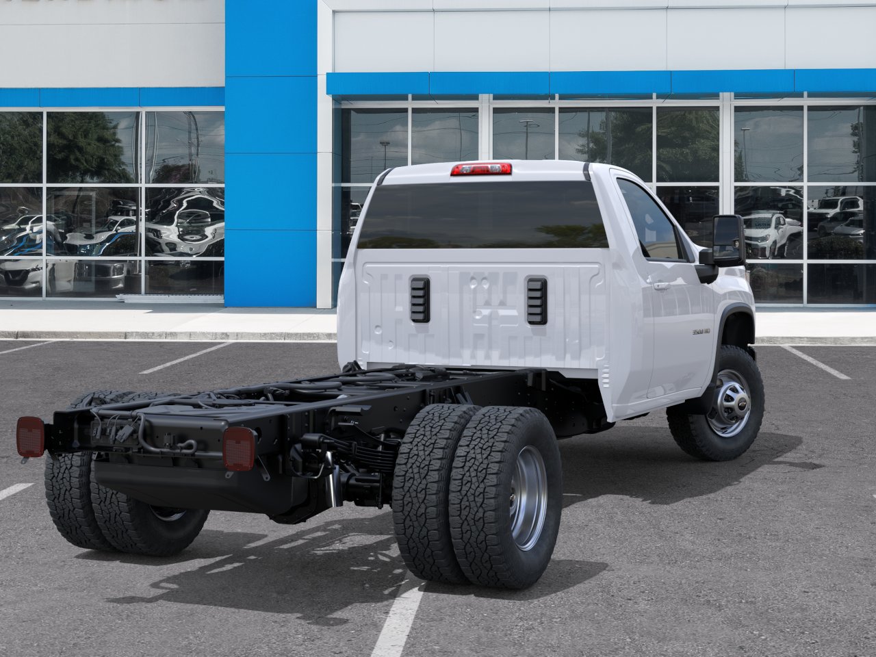 New 2026 Summit White Chevrolet Work Truck image 29