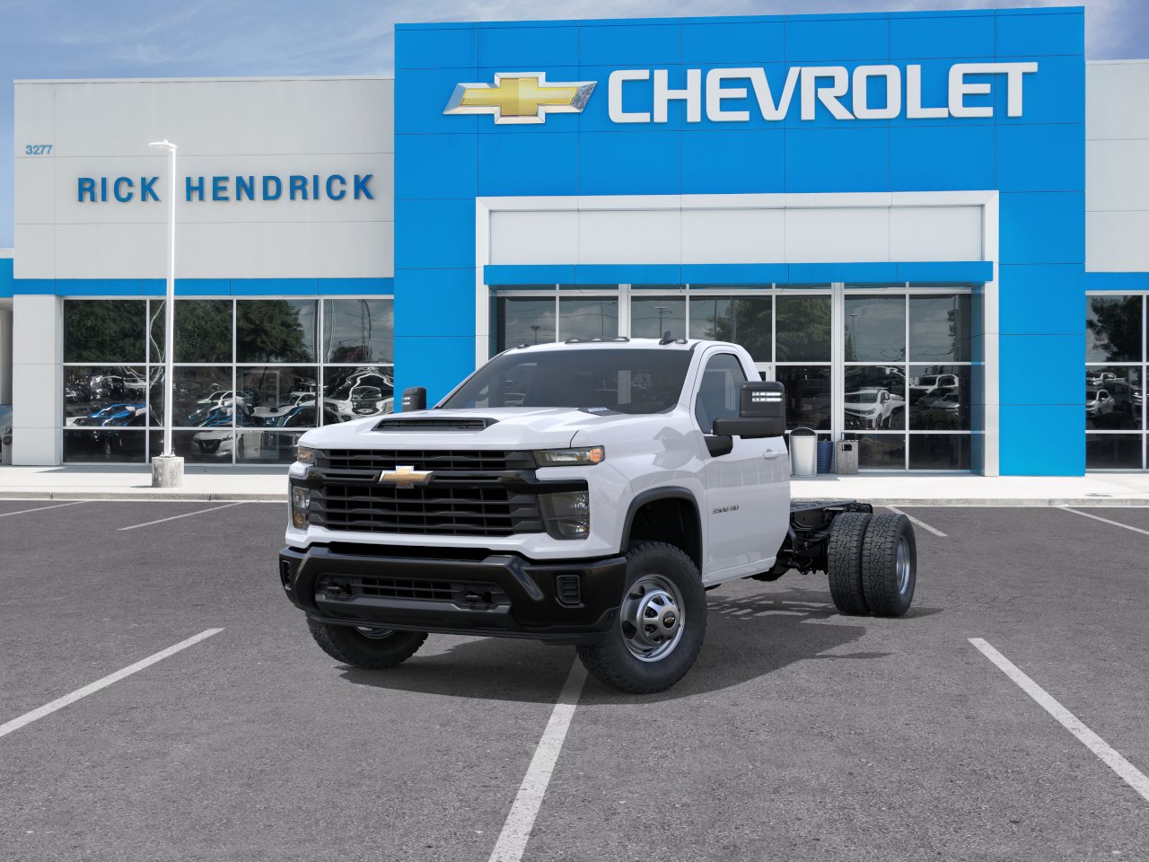 New 2026 Summit White Chevrolet Work Truck image 33