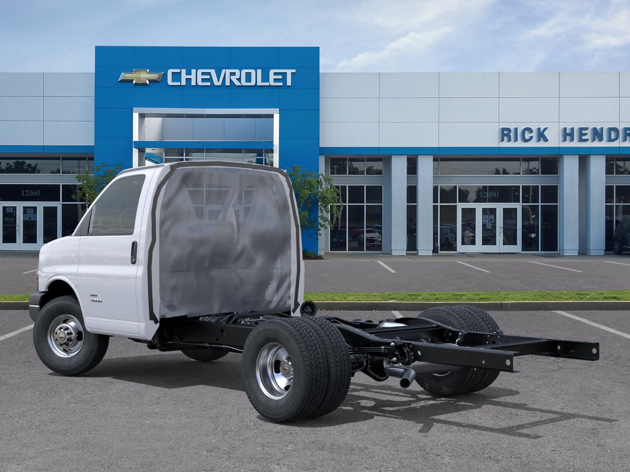 New 2026 Summit White Chevrolet 1WT image 29