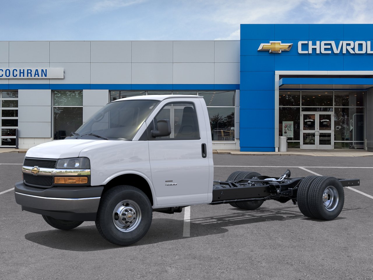 New 2026 Summit White Chevrolet 1WT image 26