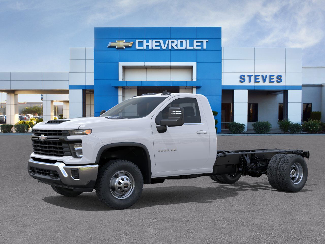 2025 Chevrolet Silverado 3500HD Work Truck photo 2