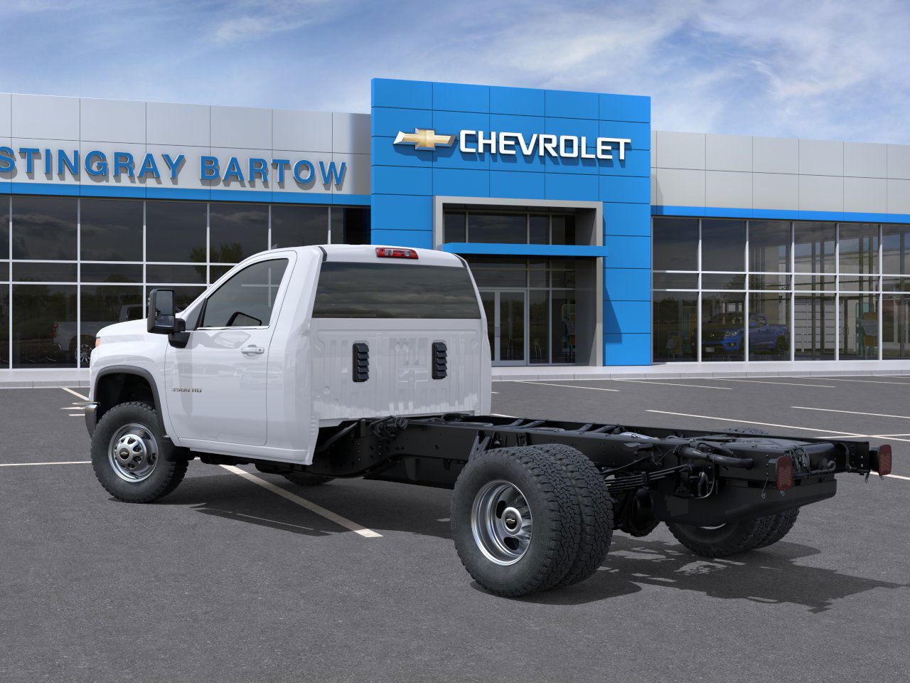 2025 Chevrolet Silverado 3500HD Work Truck photo 2