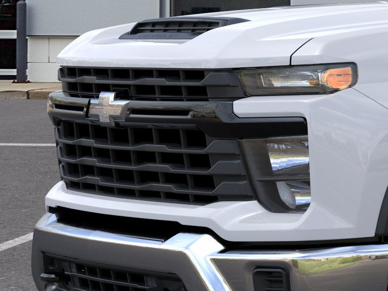 New 2026 Summit White Chevrolet Work Truck image 43