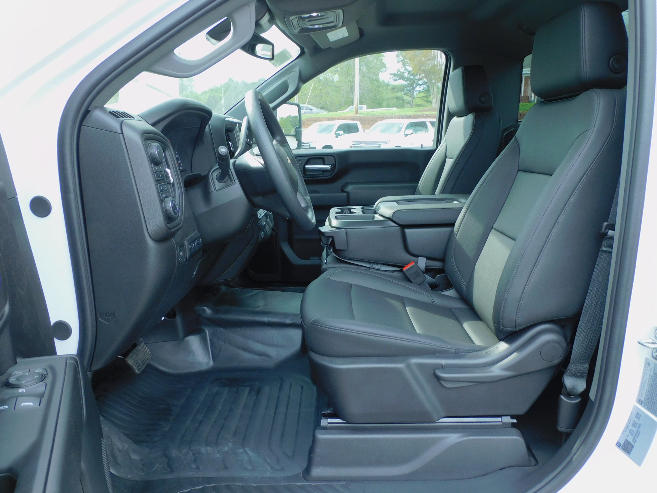 2025 Chevrolet Silverado 3500HD Work Truck photo 14