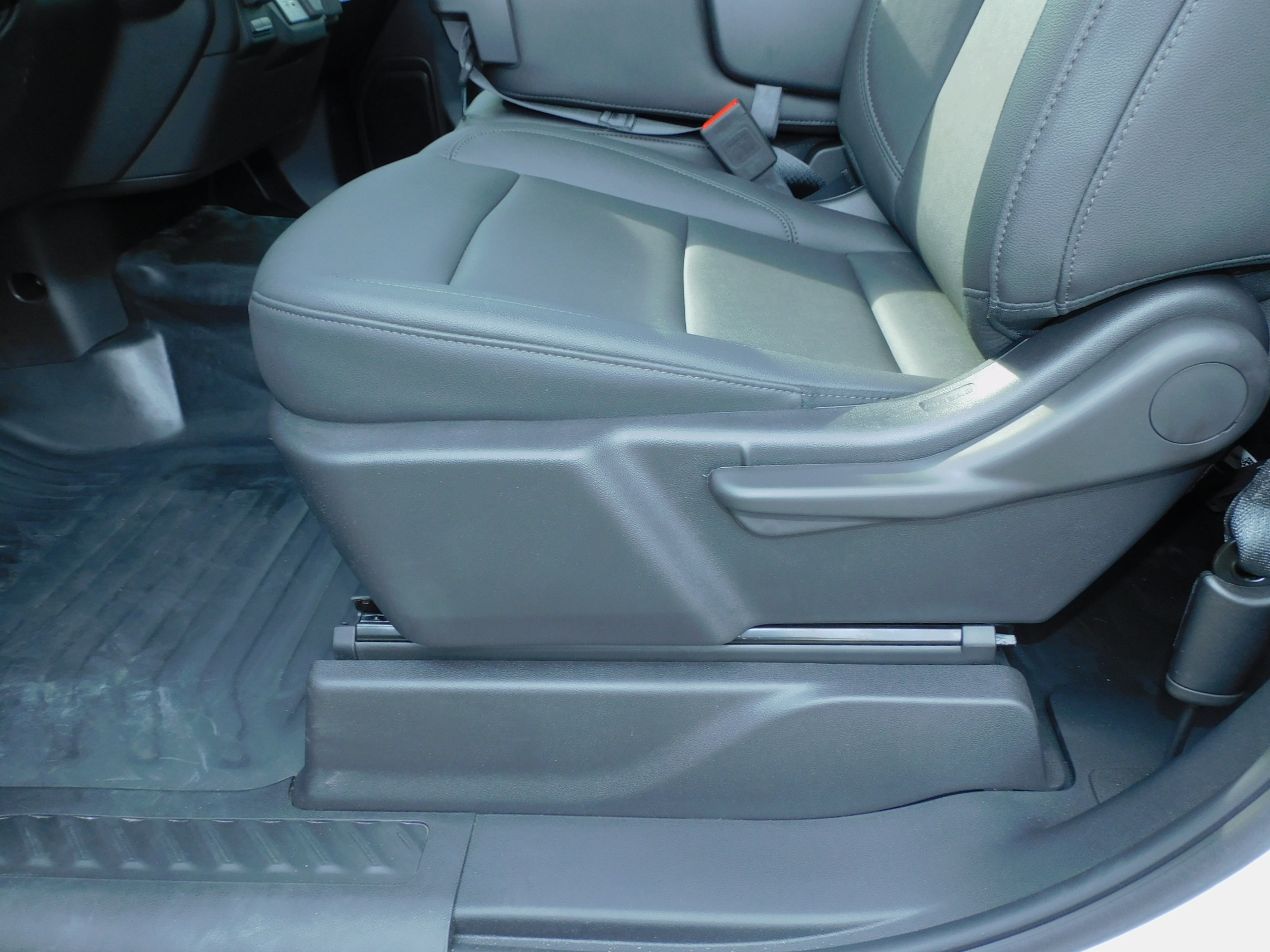 2025 Chevrolet Silverado 3500HD Work Truck photo 16