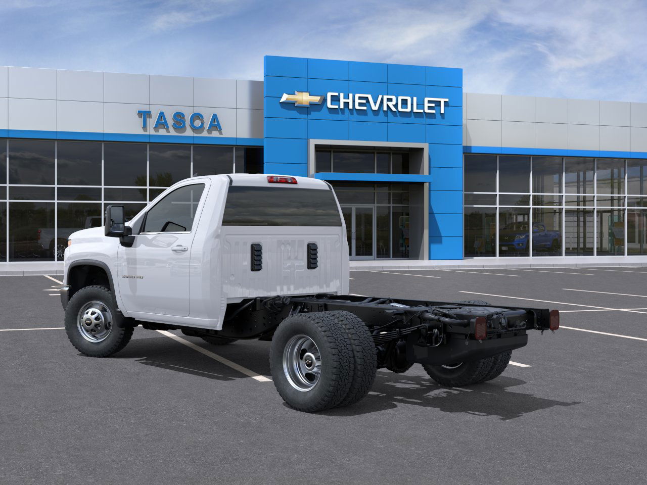 2025 Chevrolet Silverado 3500HD Work Truck photo 2