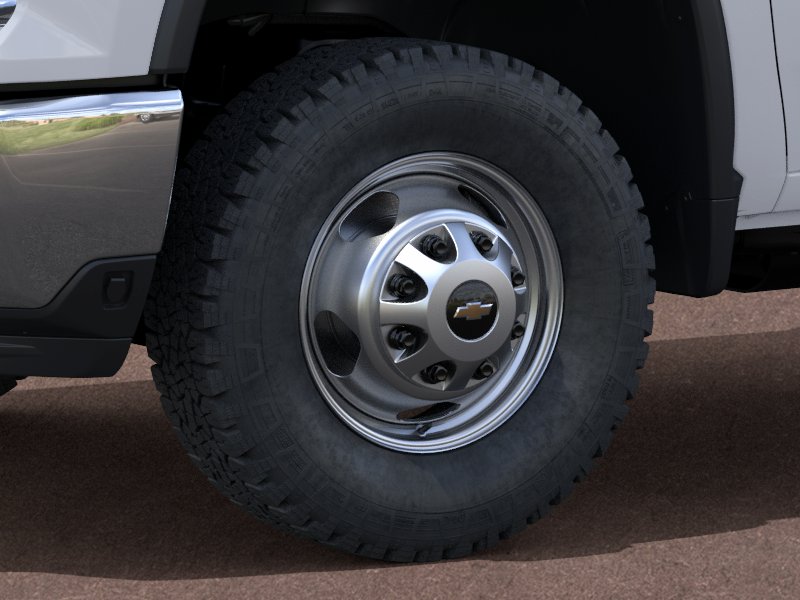 New 2025 Summit White Chevrolet Work Truck image 30