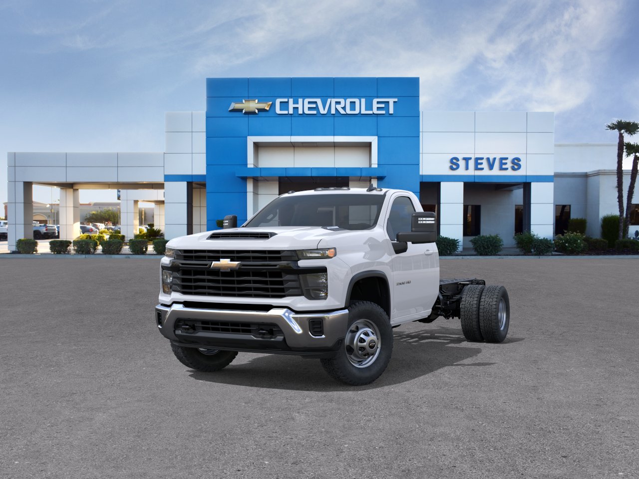 New 2026 Summit White Chevrolet Work Truck image 32