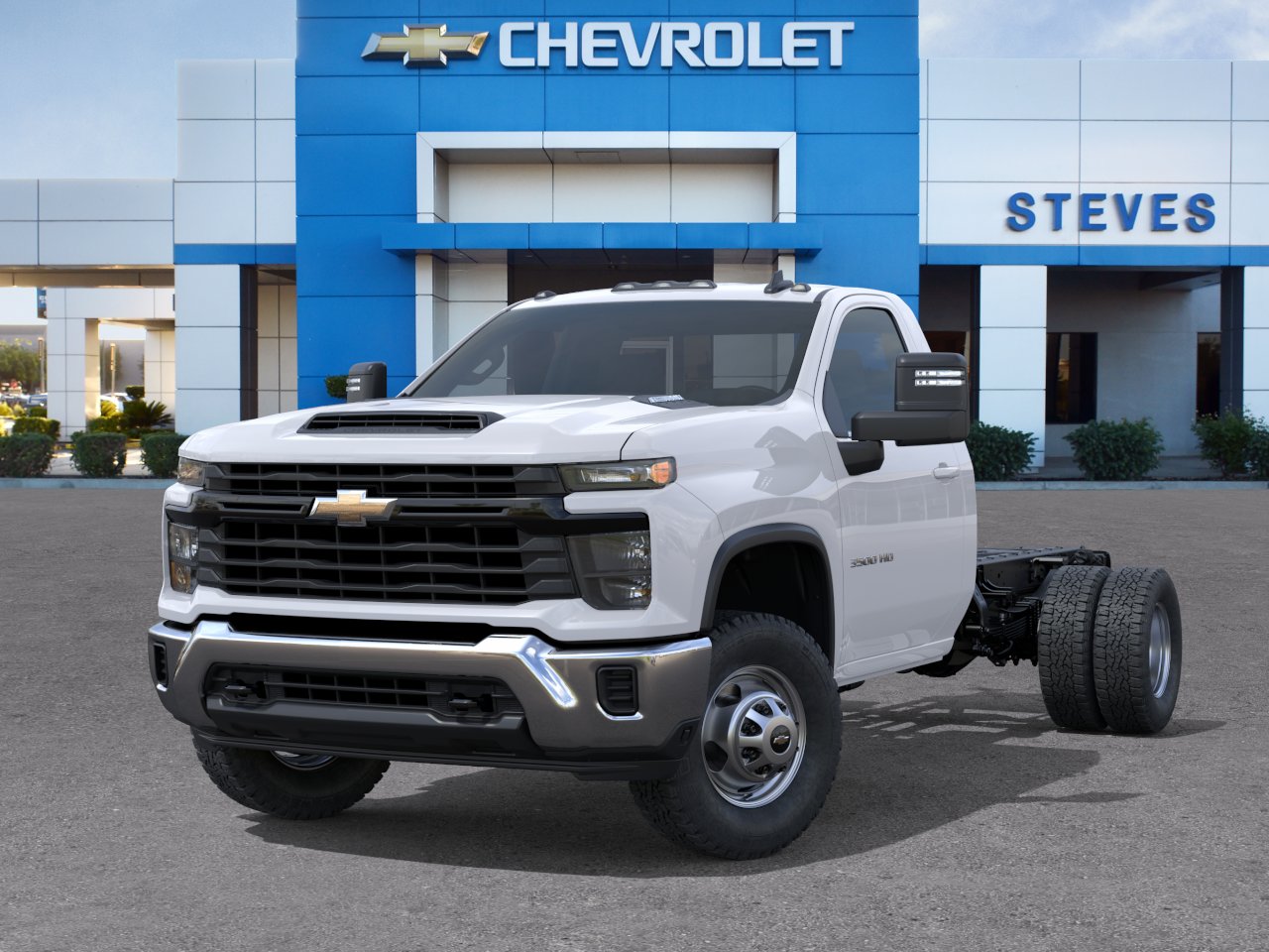 New 2026 Summit White Chevrolet Work Truck image 30