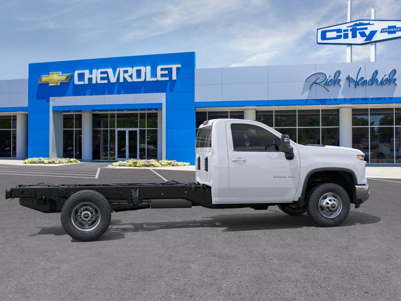New 2025 Summit White Chevrolet Work Truck image 30