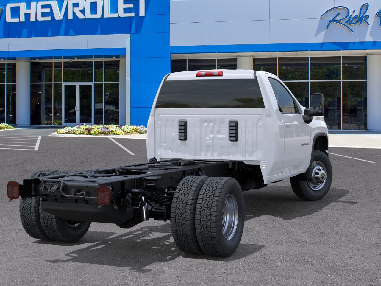 New 2025 Summit White Chevrolet Work Truck image 29