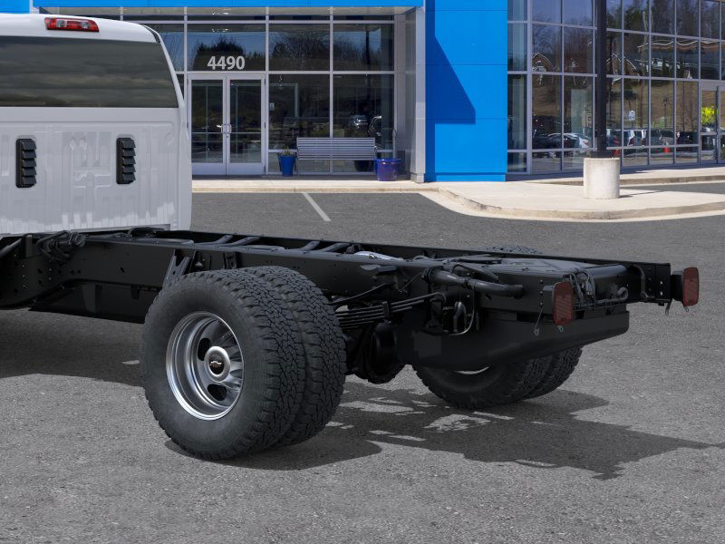New 2025 Summit White Chevrolet Work Truck image 50