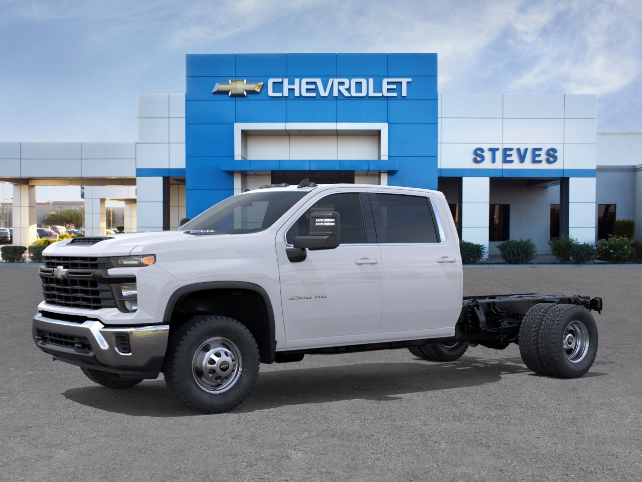 New 2026 Summit White Chevrolet Work Truck image 42