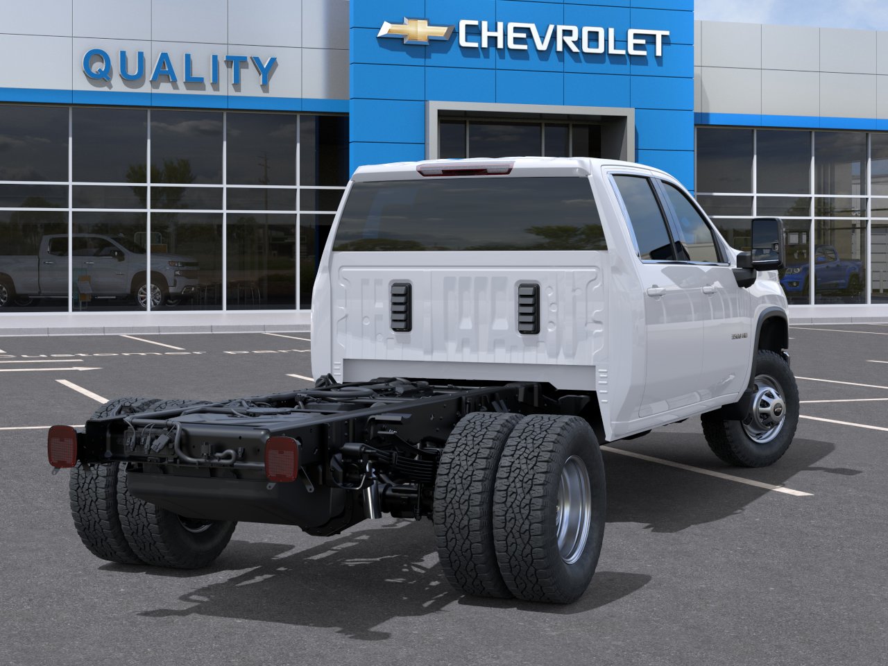 New 2026 Summit White Chevrolet Work Truck image 28