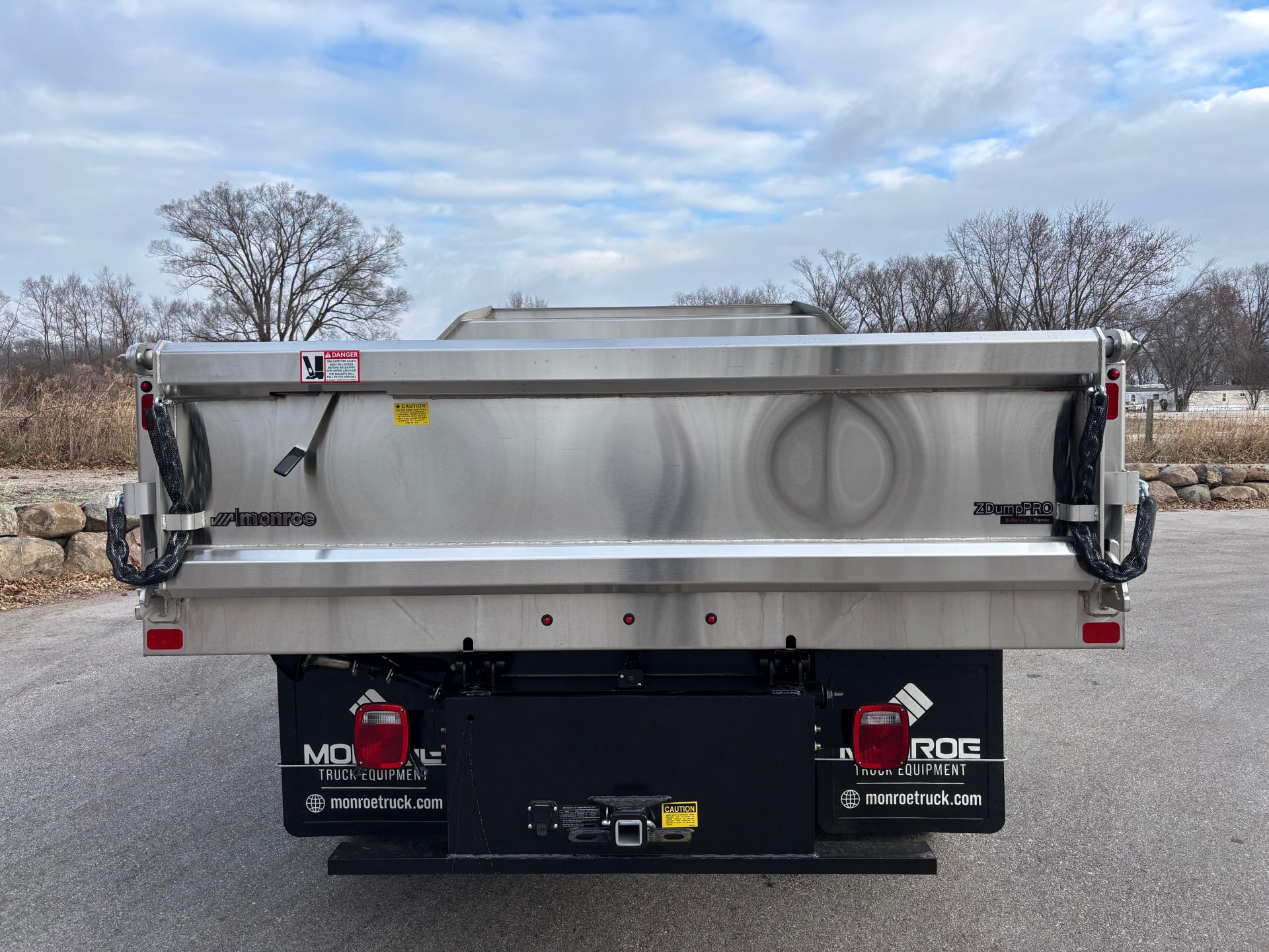 2025 Chevrolet Silverado 3500HD Work Truck photo 8