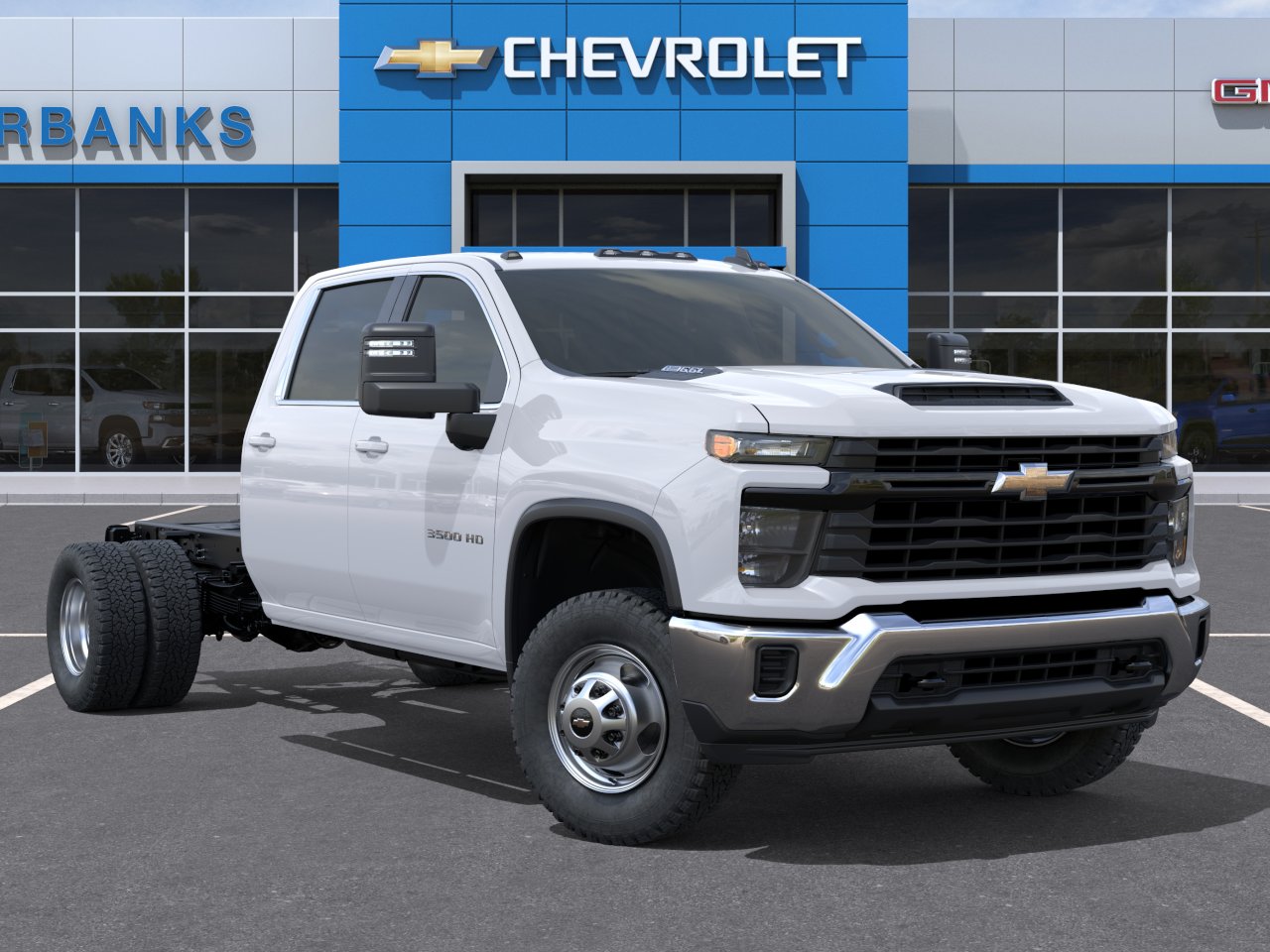 New 2026 Summit White Chevrolet Work Truck image 39