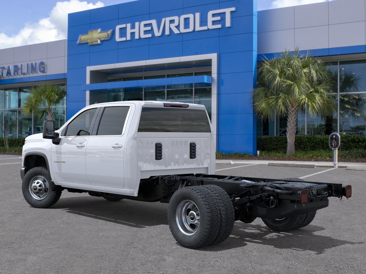 New 2026 Summit White Chevrolet Work Truck image 27