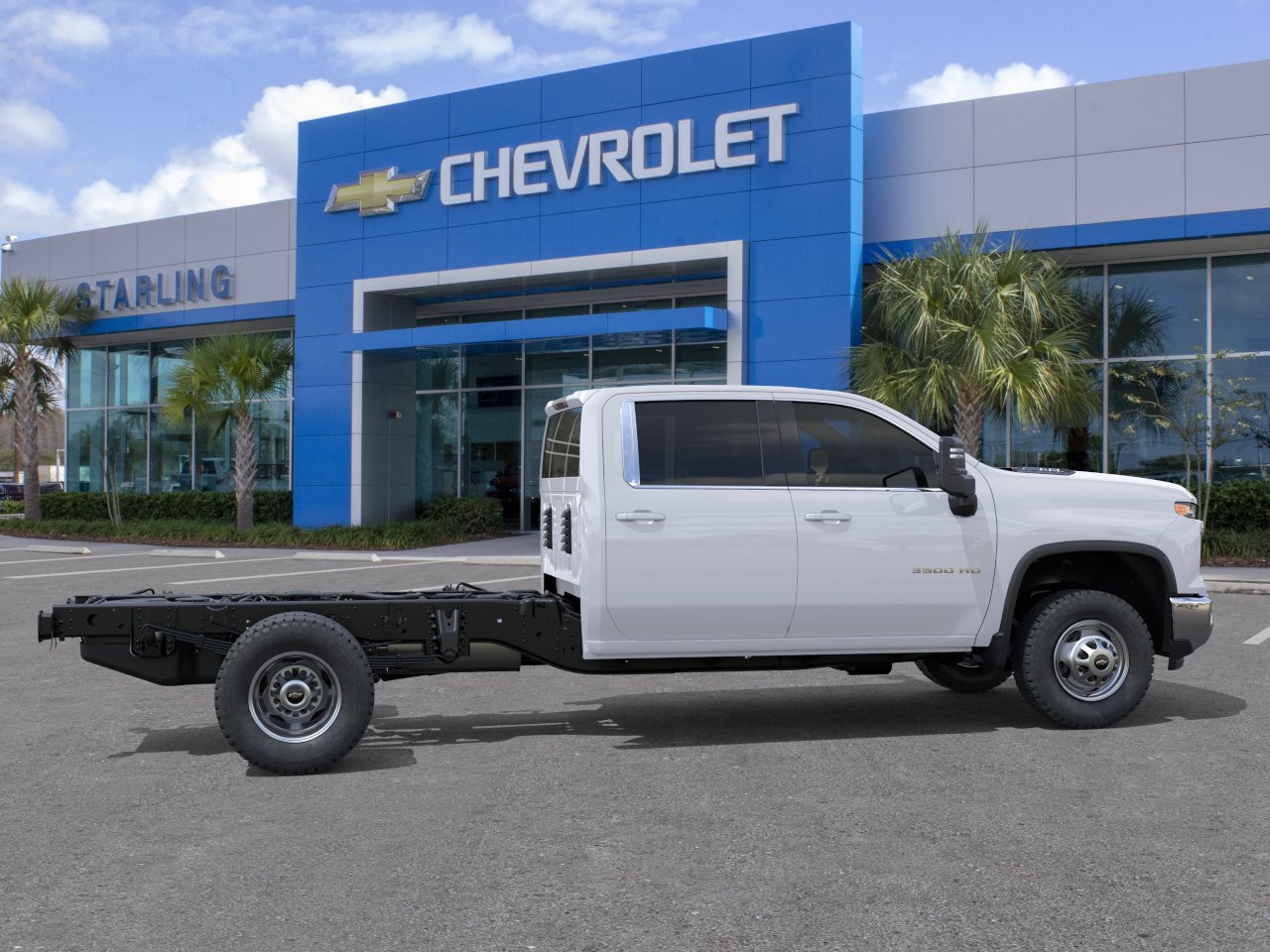 New 2026 Summit White Chevrolet Work Truck image 29