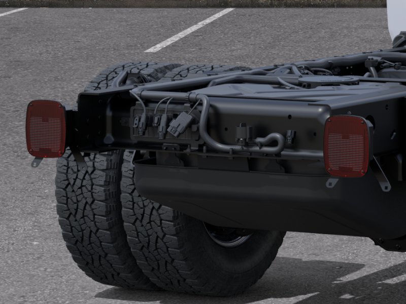 New 2025 Summit White Chevrolet Work Truck image 35