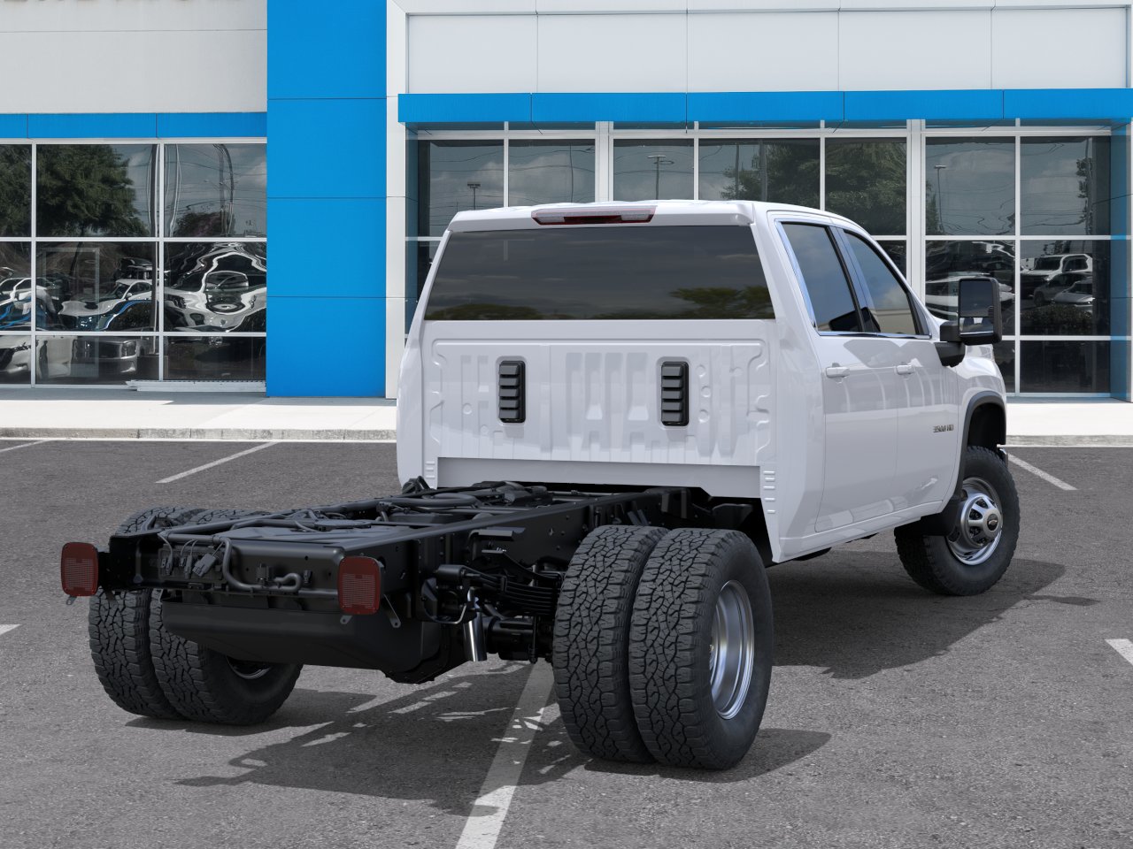New 2026 Summit White Chevrolet Work Truck image 30