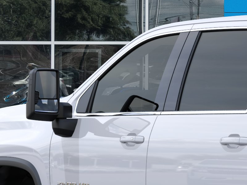 New 2026 Summit White Chevrolet Work Truck image 38