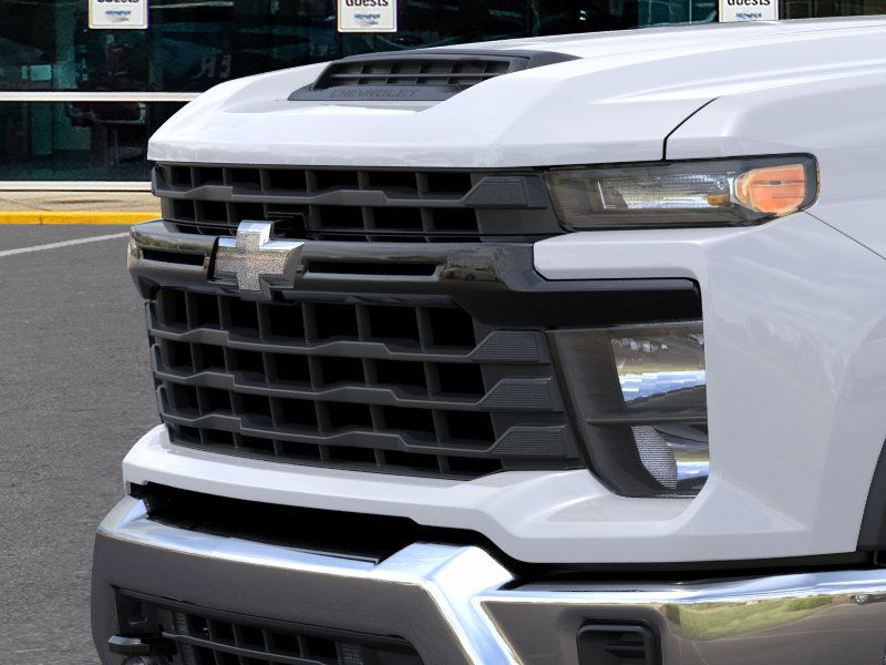 New 2026 Summit White Chevrolet Work Truck image 38