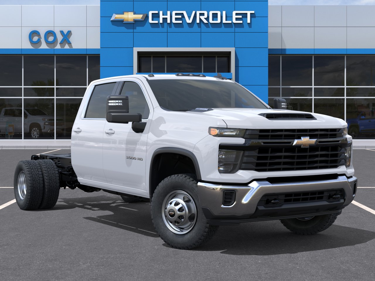 New 2026 Summit White Chevrolet Work Truck image 33