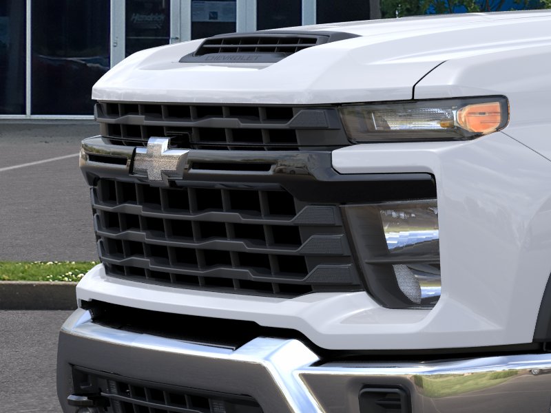 New 2026 Summit White Chevrolet Work Truck image 39