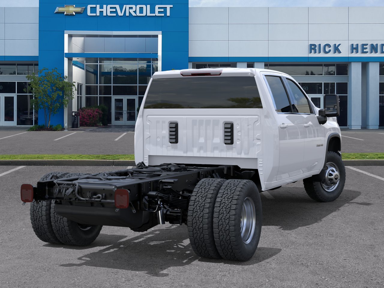 New 2026 Summit White Chevrolet Work Truck image 30
