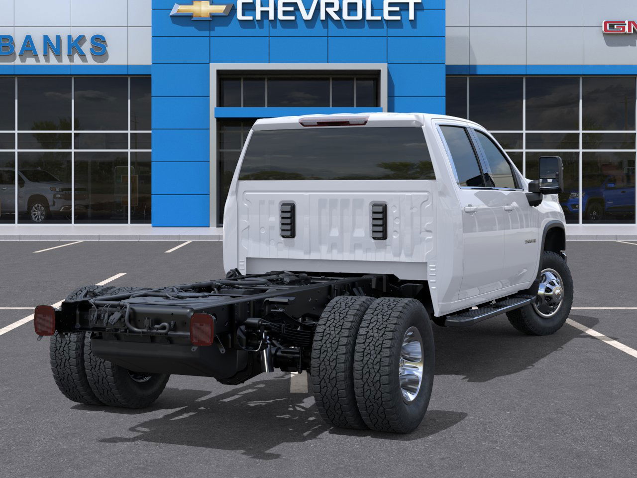 2025 Chevrolet Silverado 3500HD LT photo 3
