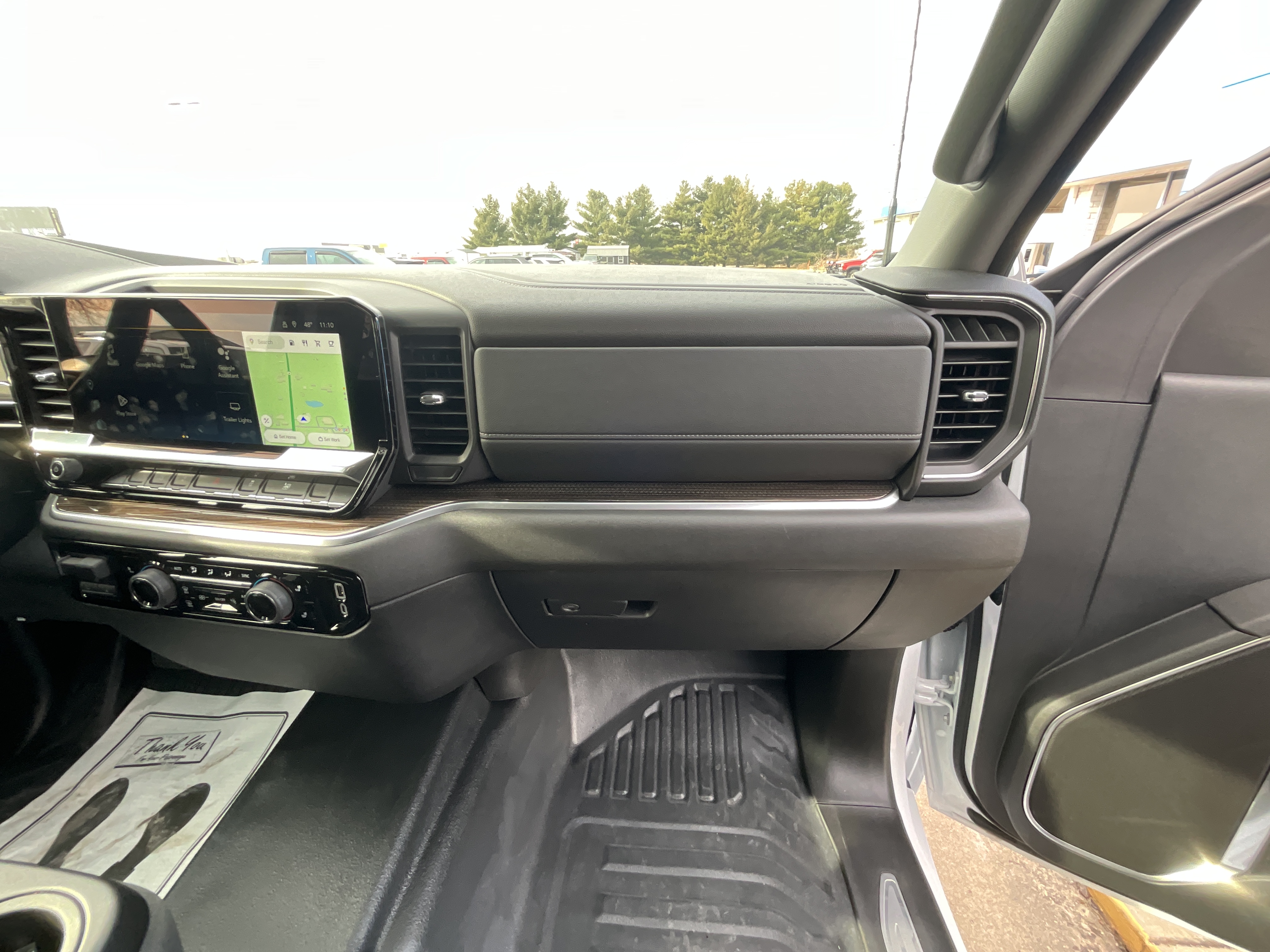 2025 Chevrolet Silverado 3500HD LT - Photo 25