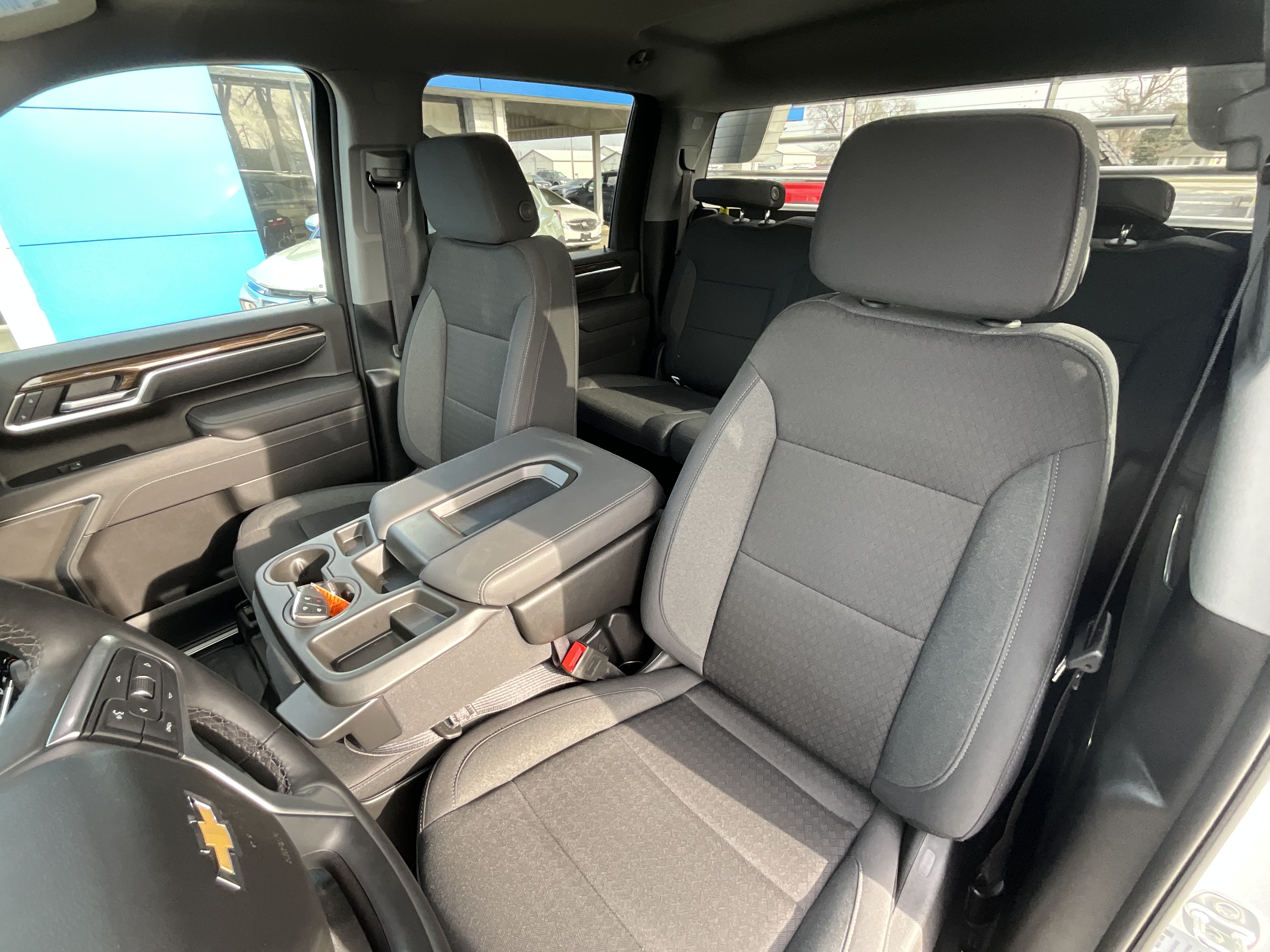 2025 Chevrolet Silverado 3500HD LT - Photo 21