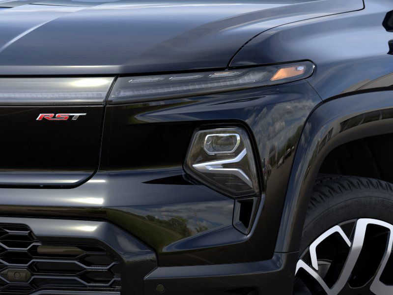 New 2025 Black Chevrolet RST - Extended Range image 35