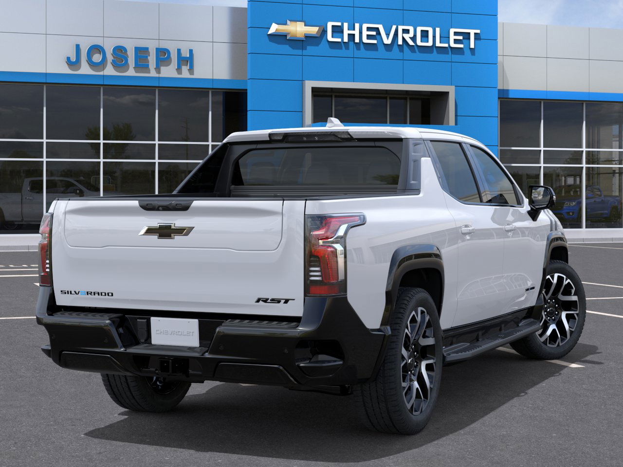 2025 Chevrolet Silverado EV RST photo 4