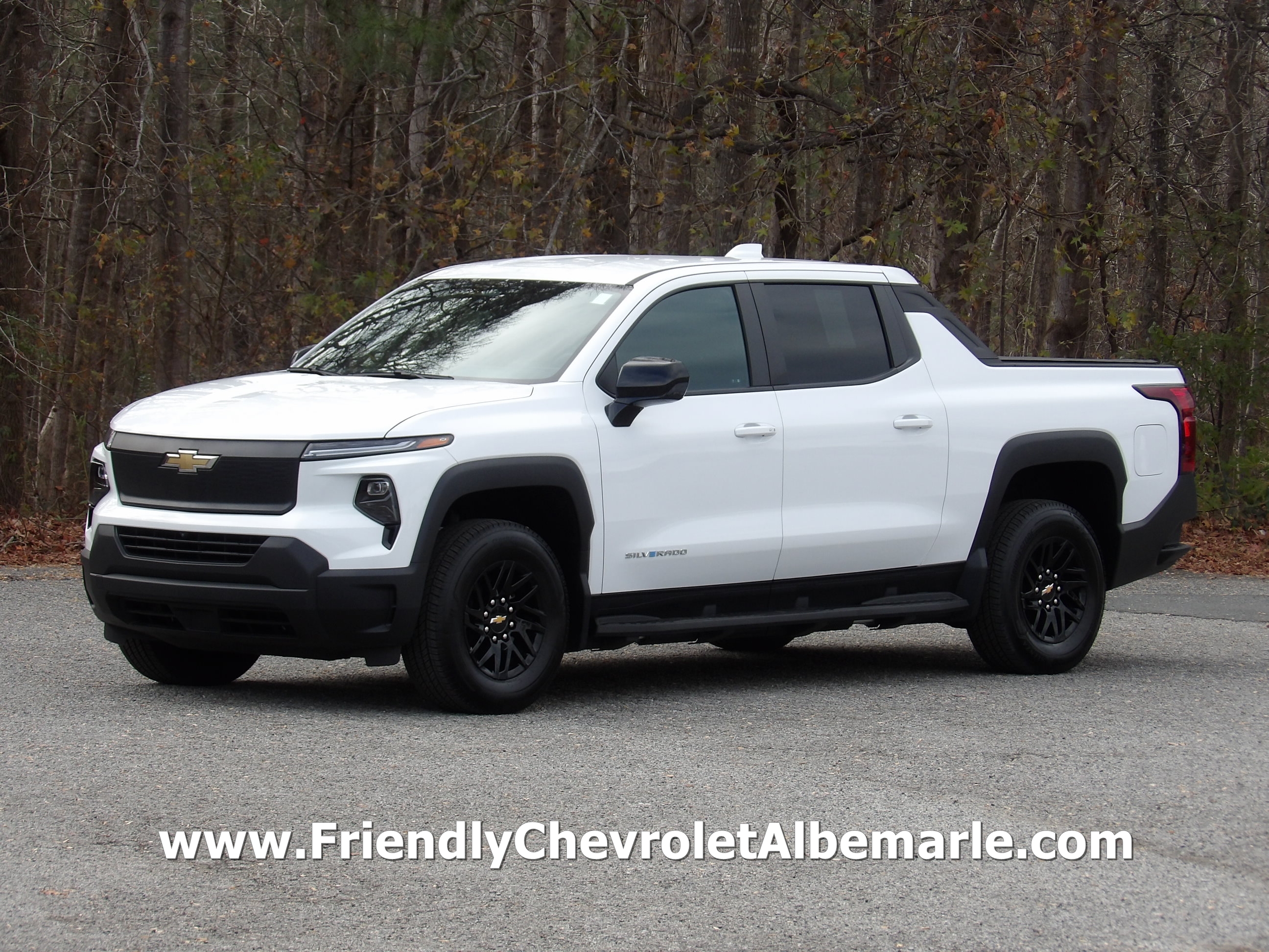 2024 Chevrolet Silverado EV Work Truck's photo
