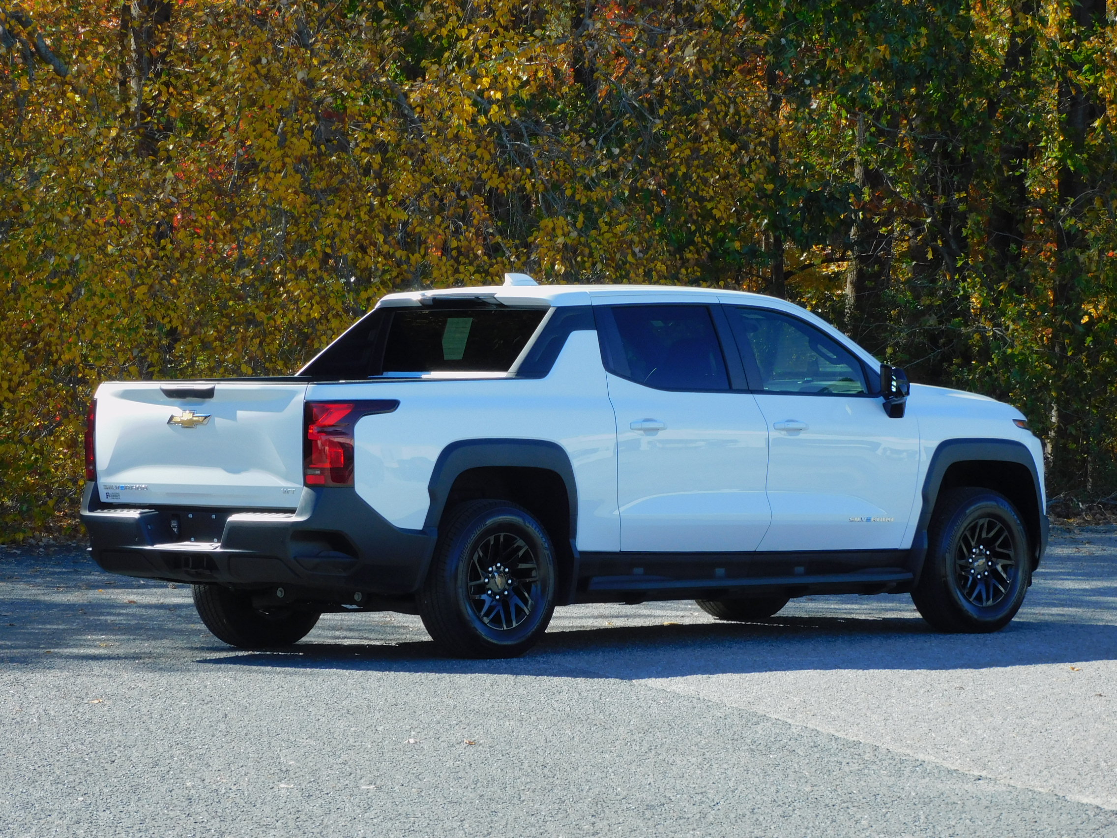 2024 Chevrolet Silverado EV Work Truck photo 3