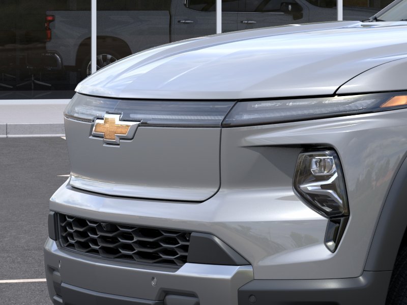 2026 Chevrolet Silverado EV LT - Photo 13