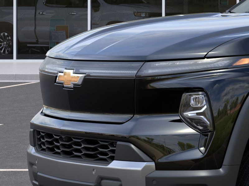 2026 Chevrolet Silverado photo 12