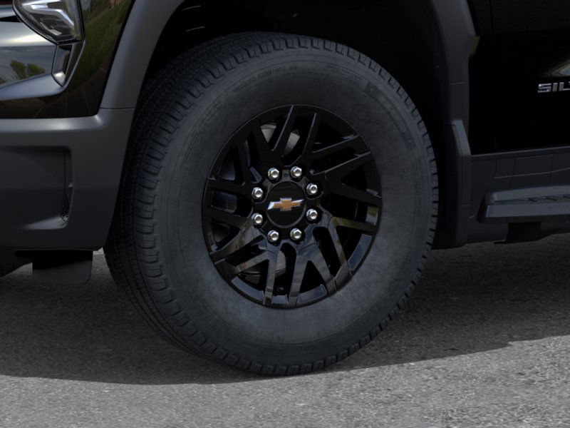 2026 Chevrolet Silverado EV LT photo 8