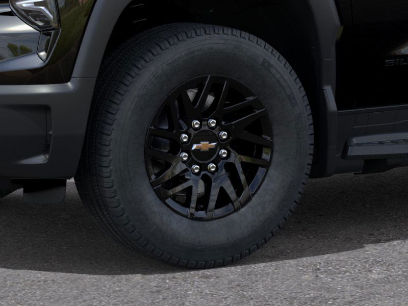 2026 Chevrolet Silverado EV photo 8