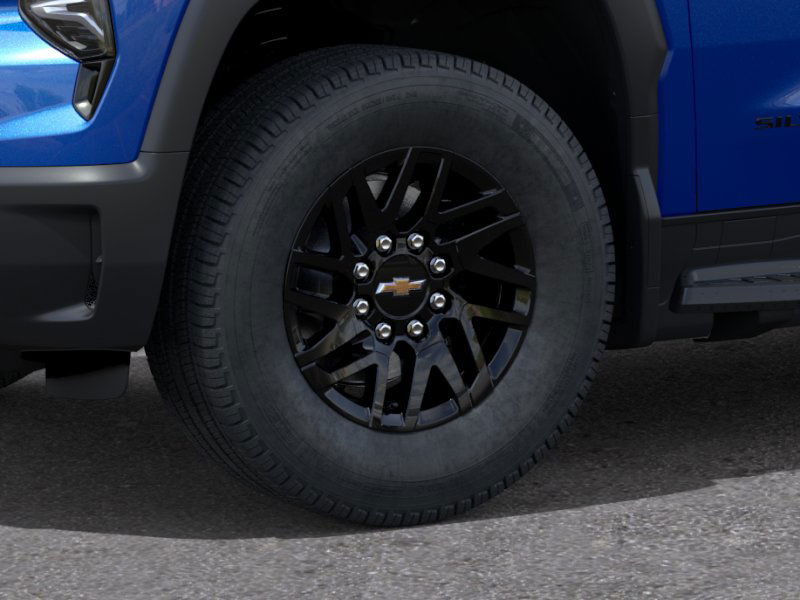 2026 Chevrolet Silverado EV LT photo 8