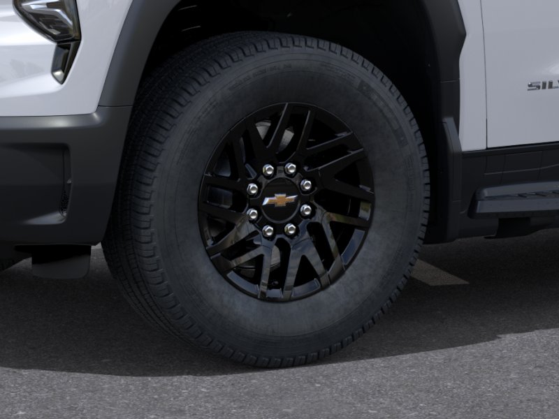 New 2026 Summit White Chevrolet LT - Standard Range image 33