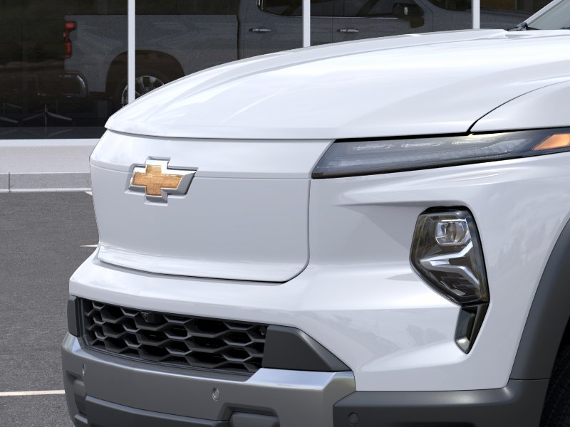 New 2026 Summit White Chevrolet LT - Standard Range image 37