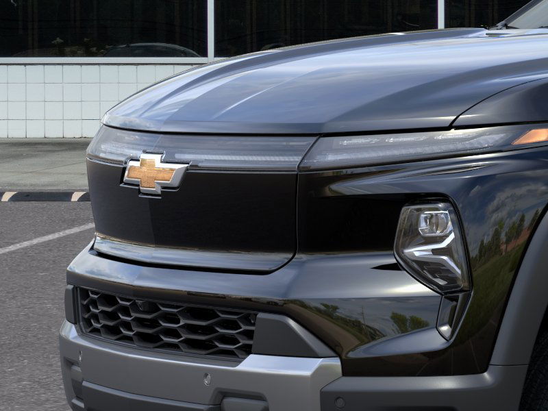2026 Chevrolet Silverado EV LT photo 10