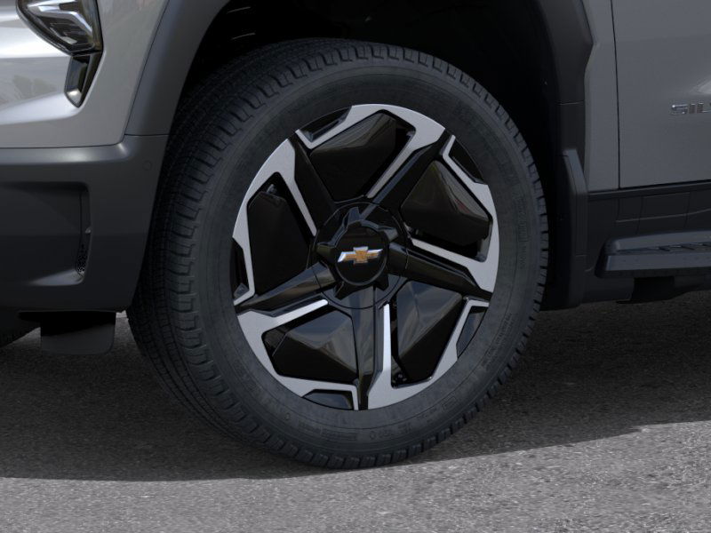 2026 Chevrolet Silverado EV LT - Photo 33