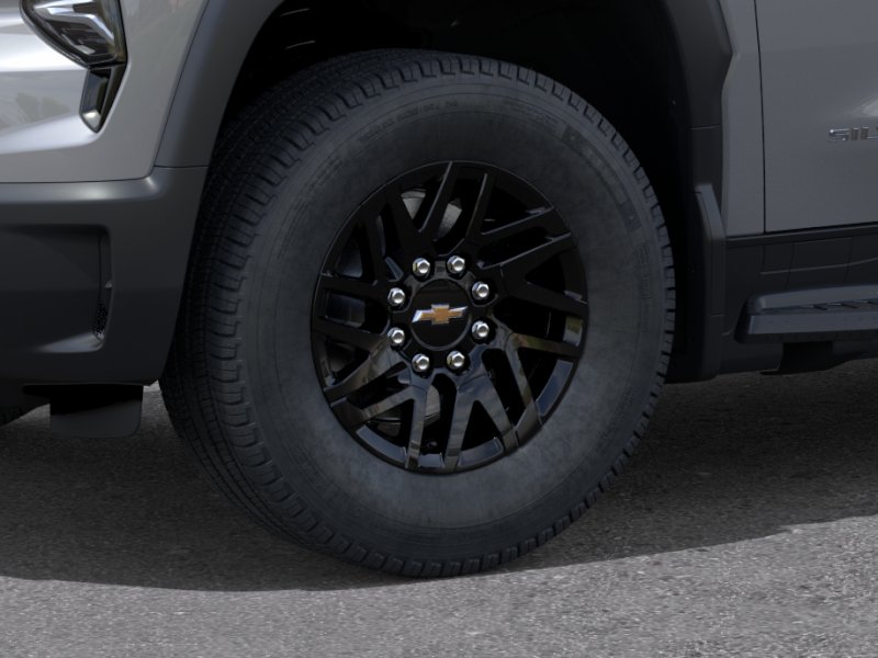 New 2026 Slate Gray Metallic Chevrolet LT - Extended Range image 8