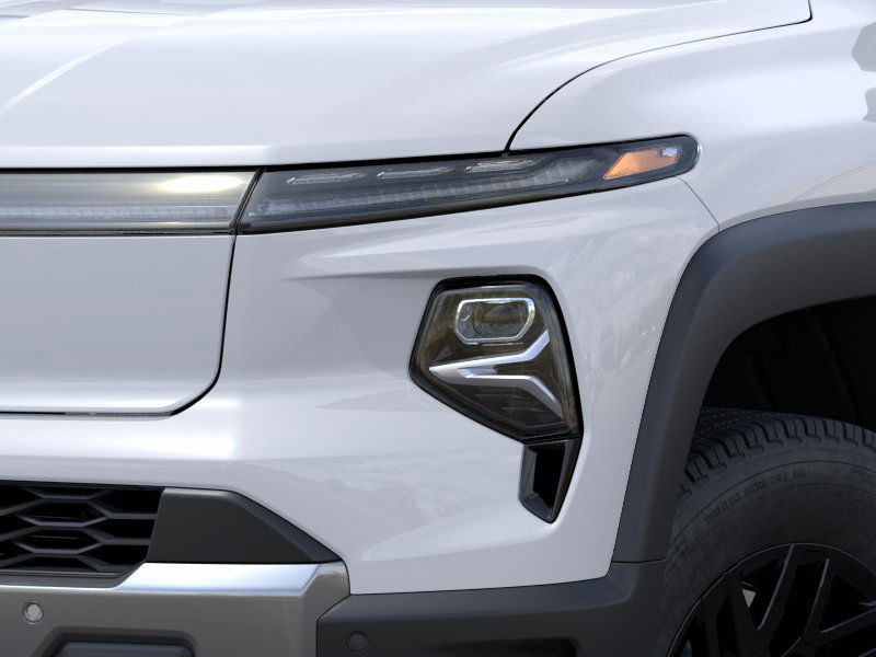 2025 Chevrolet Silverado EV LT photo 32